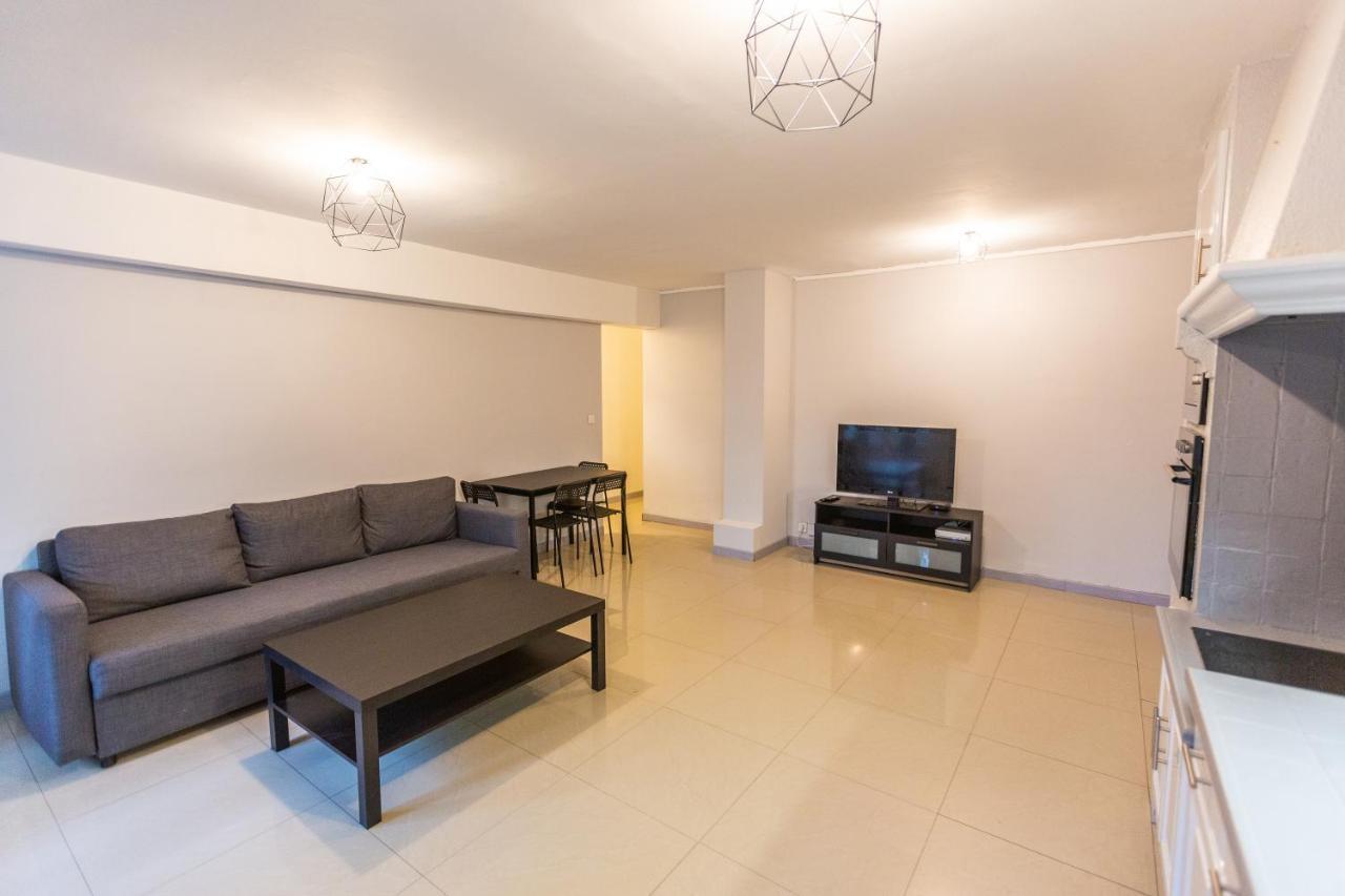 Appartement Superbe T4 renove spacieux avec stationnement libre et gratuit à Marseille Extérieur photo