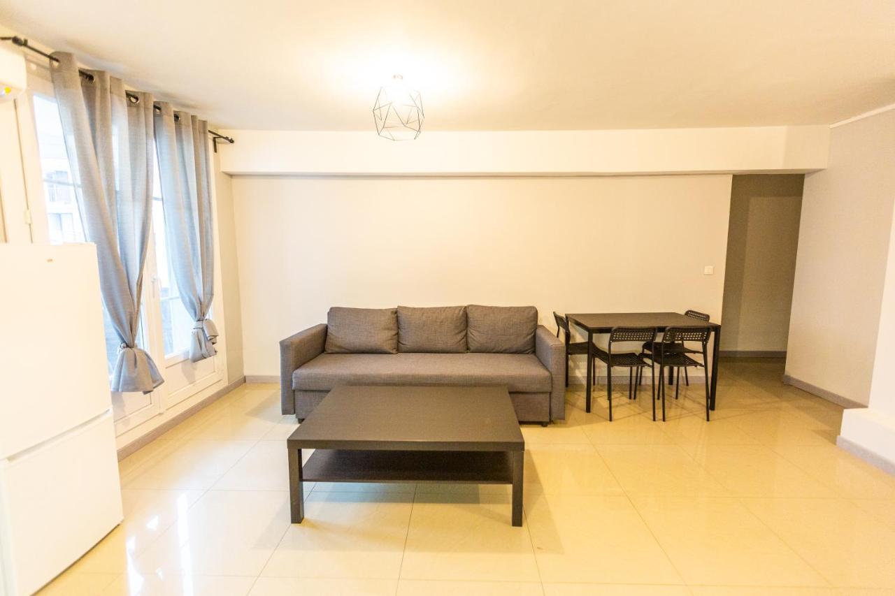 Appartement Superbe T4 renove spacieux avec stationnement libre et gratuit à Marseille Extérieur photo