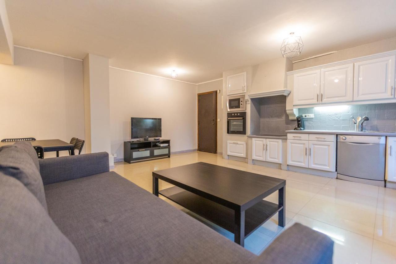 Appartement Superbe T4 renove spacieux avec stationnement libre et gratuit à Marseille Extérieur photo